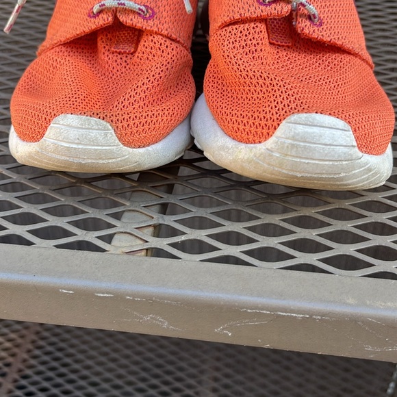 Nike athletic shoes running or other sports size 8 - Picture 6 of 9